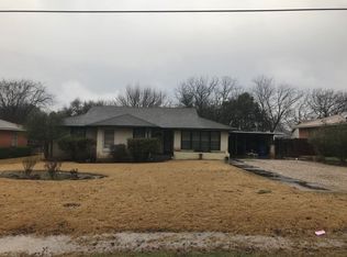 213 Barry Ln, Lancaster, TX 75146