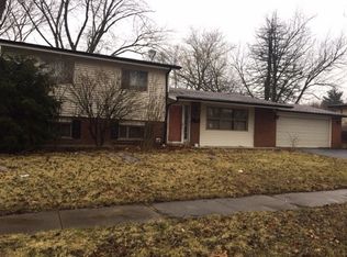 232 Berry St, Park Forest, IL 60466