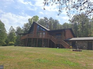 90 Pennington Rd, Liberty, WV 25124