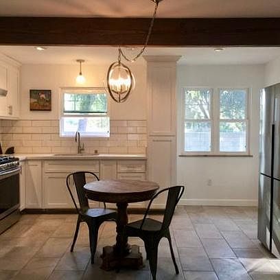 Kitchen/dinning
