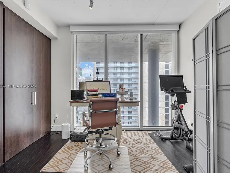 690 SW 1st Ct #Penthouse II16 — Photo 12