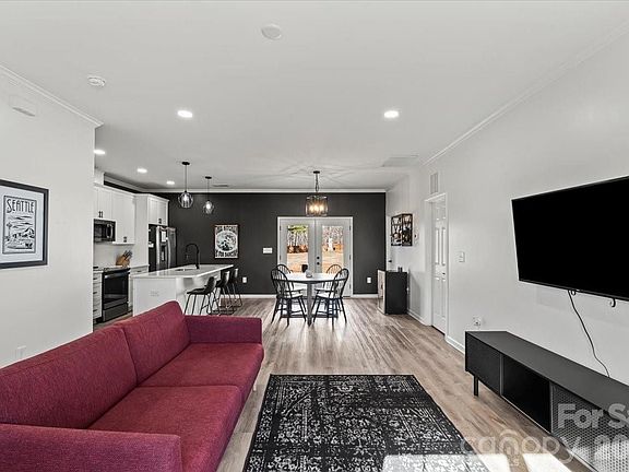 5th image of 631 Chestnut Ridge Church Rd