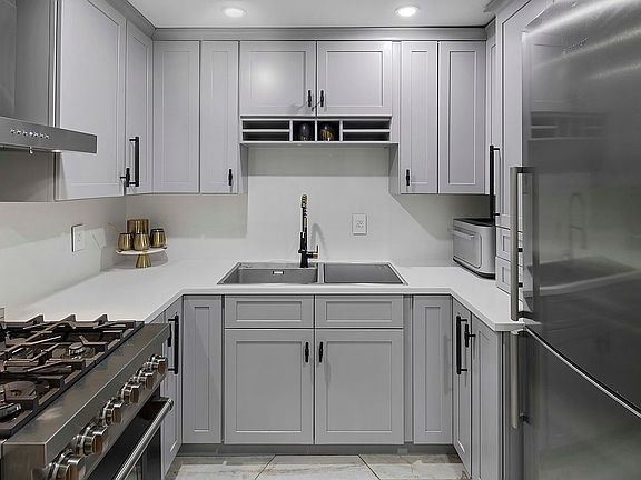 4th image of 239 W 148th St APT 4C