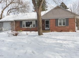 2411 Waite Ave, Kalamazoo, MI 49008