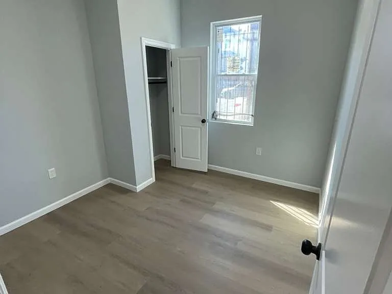387 Avon Ave #C1 — Photo 3
