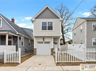319 Ashley St, Perth Amboy, NJ 08861