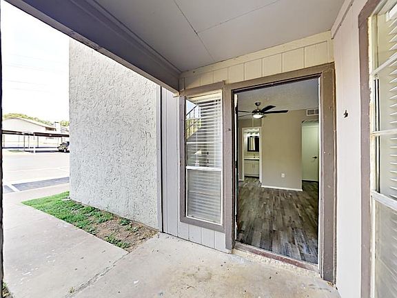 3rd image of 801 Cooper Square Cir APT 125