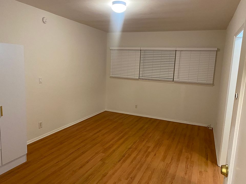 1st image of 6725 Yucca St