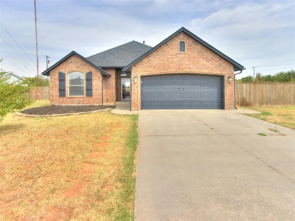 3404 Paul Dr, Moore, OK 73160