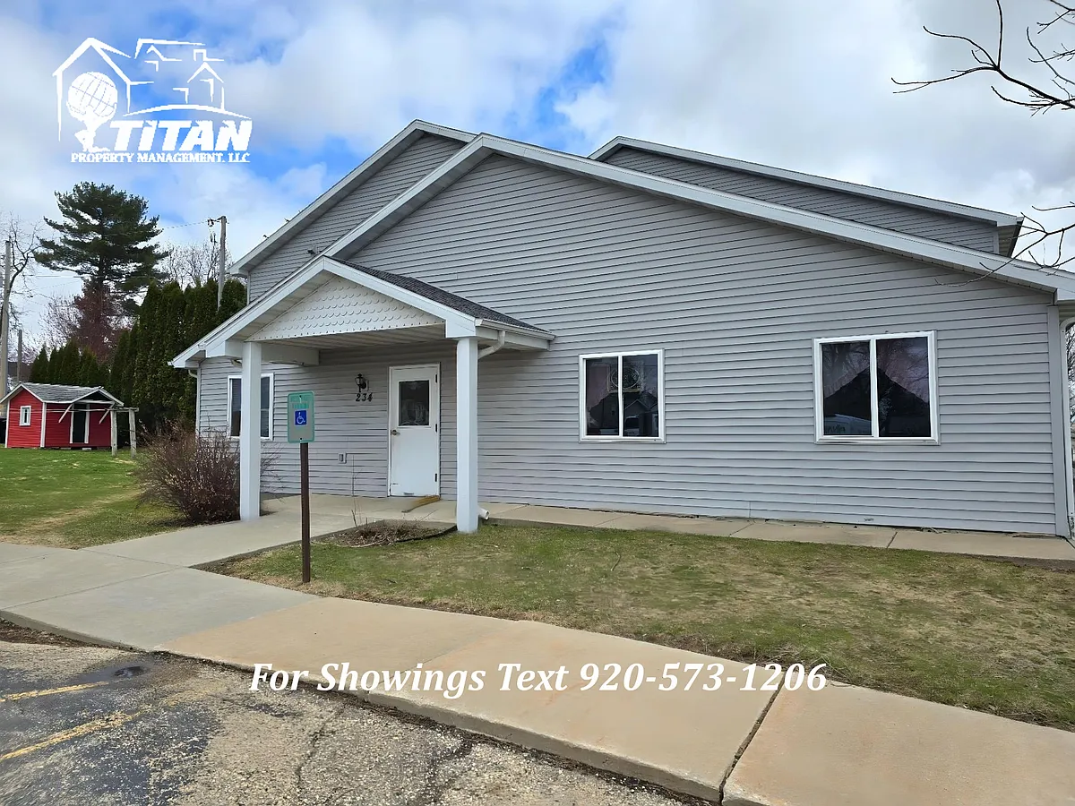 Building Photo - 234 Towyn St