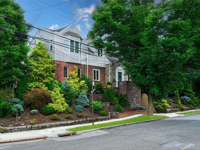 47-35 Glenwood Street, Flushing, NY, 11362