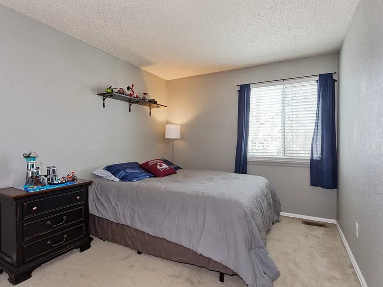 4955 S Flanders Ct — Photo 11