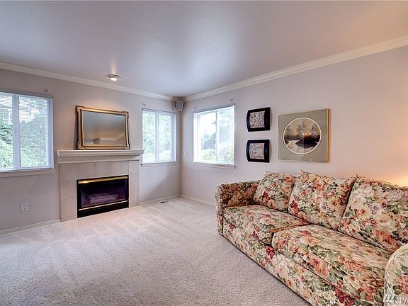 3rd image of 13217 127th Street Ct E