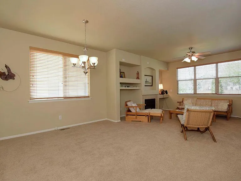 11711 Kearney Way — Photo 2
