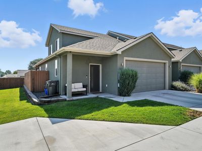 361 E 10th Pl, Kennewick, WA, 99336