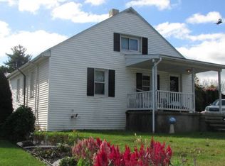 2080 Garfield Ave, West Lawn, PA