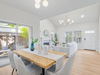 838 Excell Ct, Mountain View, CA, 94043
