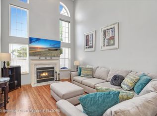 37 Picket #1000, Freehold, NJ 07728