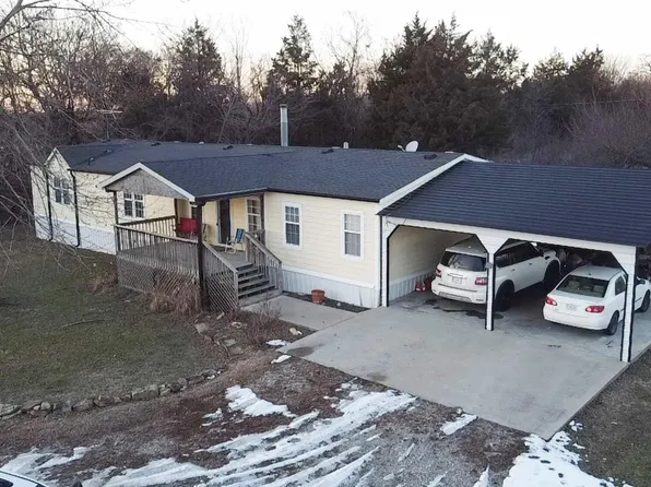 3587 S 47th Road Road, Humansville, MO 65674