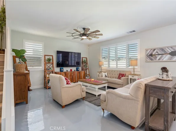 5513 Garibaldi Way, Fontana, CA 92336