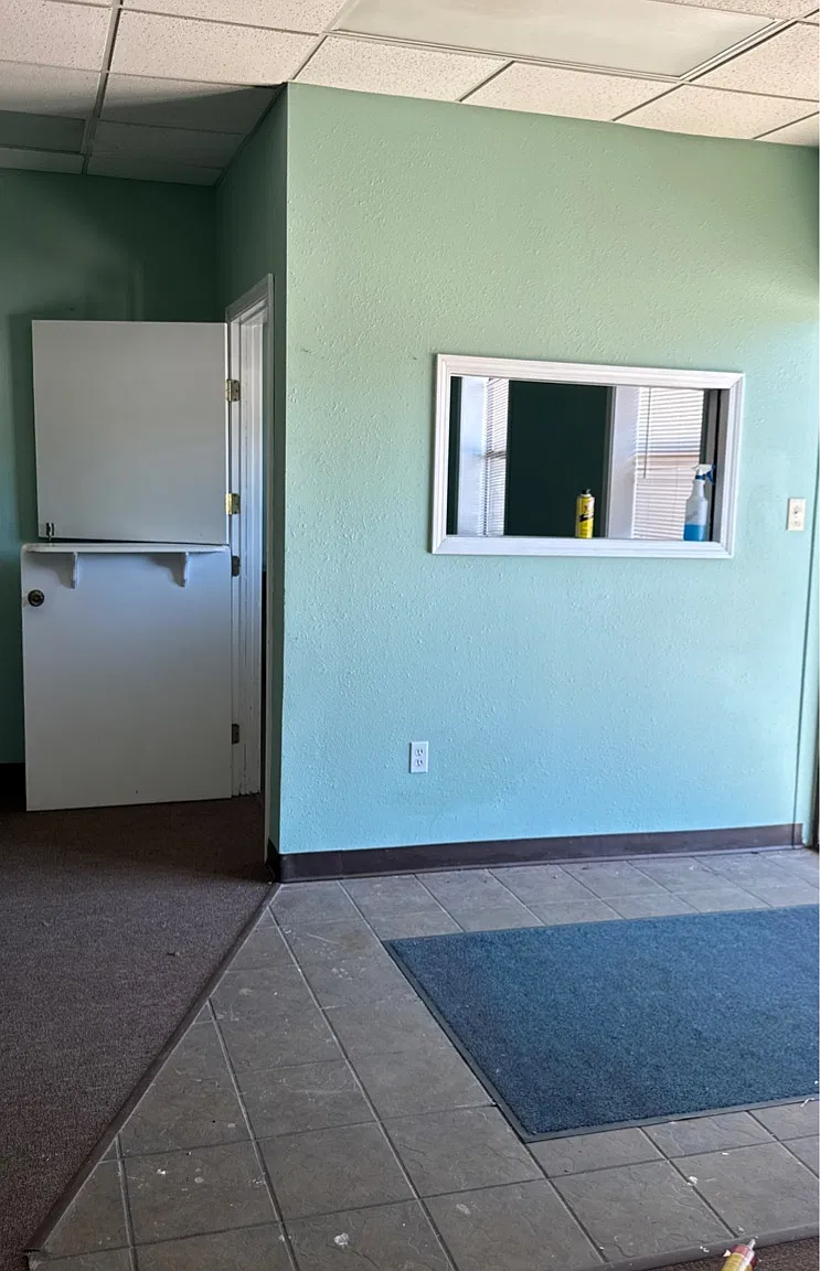 James Place - D — Photo 4
