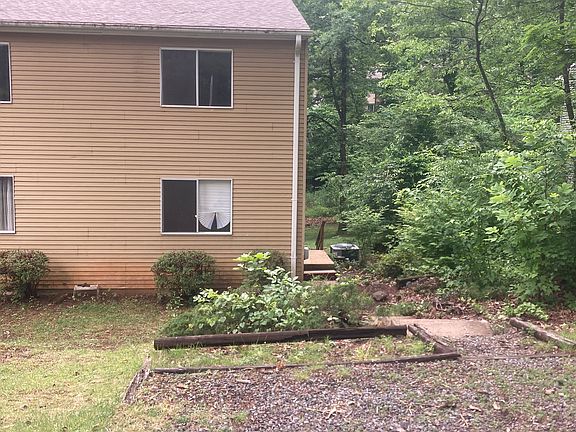 4th image of 419 Woodhaven Ct