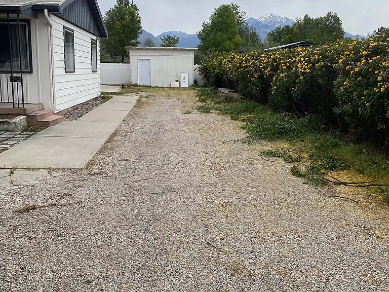 6825 S Jefferson St — Photo 5