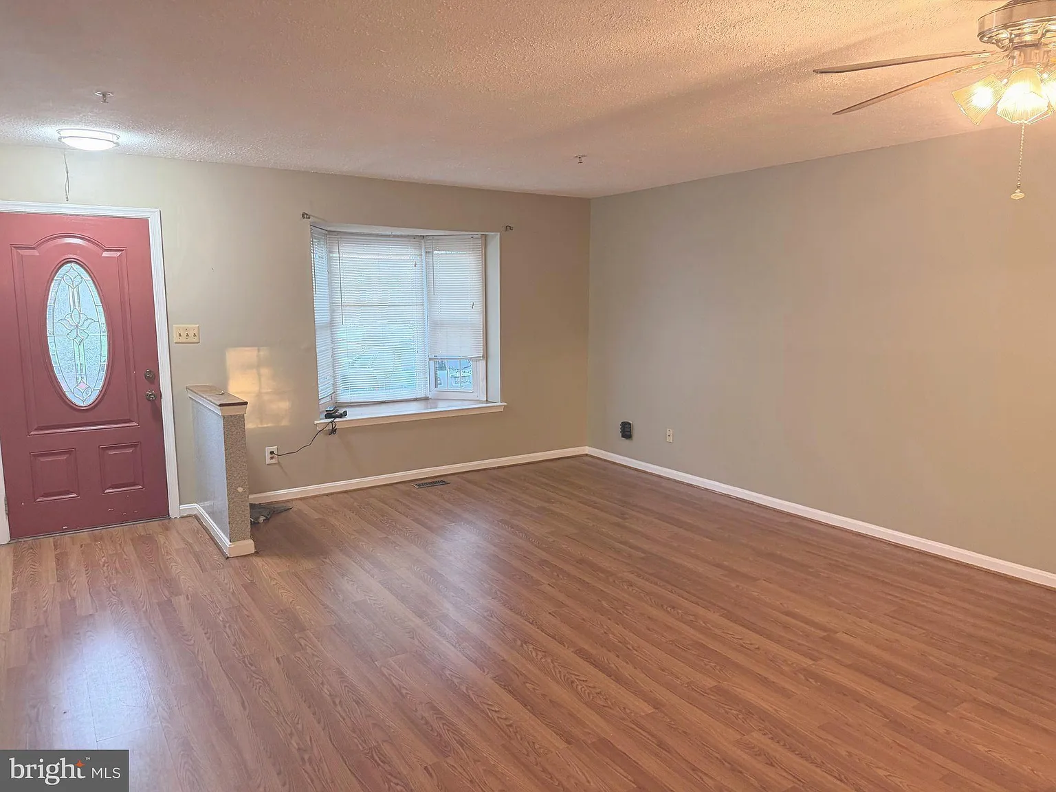 4 bed, 1590 sqft, $2,500 — Photo 3