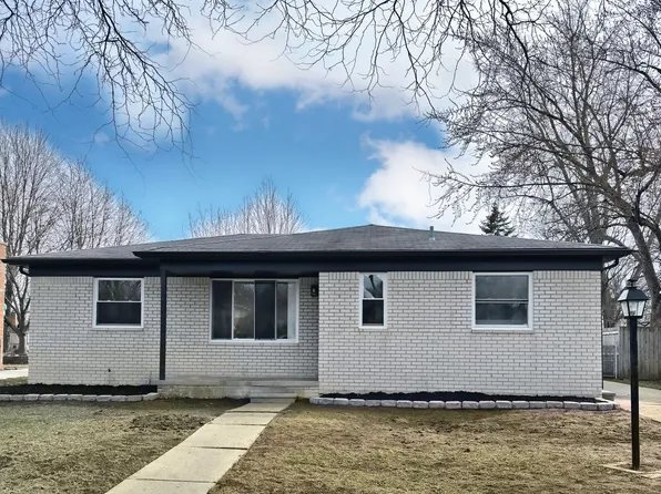 2628 Trailwood Dr, Troy, MI 48083