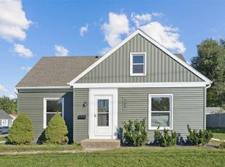 700 Memorial Dr SE, Cedar Rapids, IA 52403