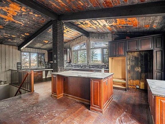 4th image of 32060 W Dunbow Rd E #200