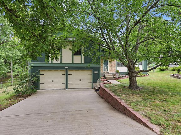 2nd image of 4321 S Sergeant Avenue