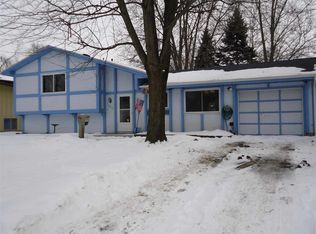 1956 Broadford Dr, South Bend, IN