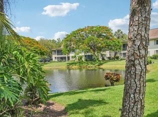 15 Bobolink Ct #15B, Naples, FL 34105