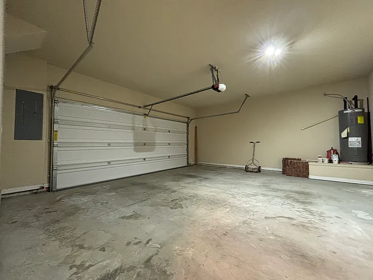 3736 Sicily St — Photo 24