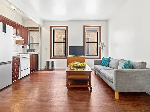 2440 Amsterdam Ave APT 3B, New York, NY 10033