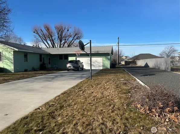 9348 SE Goodrich RD, Moses Lake, WA 98837