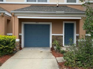 5883 Parkstone Crossing Dr, Jacksonville, FL 32258