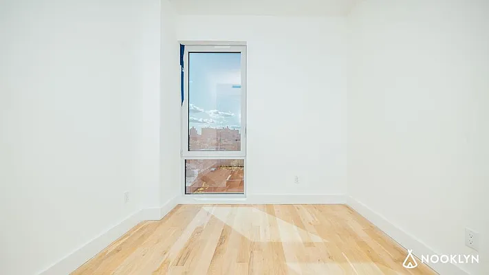 Rented by Nooklyn NYC LLC | media 19