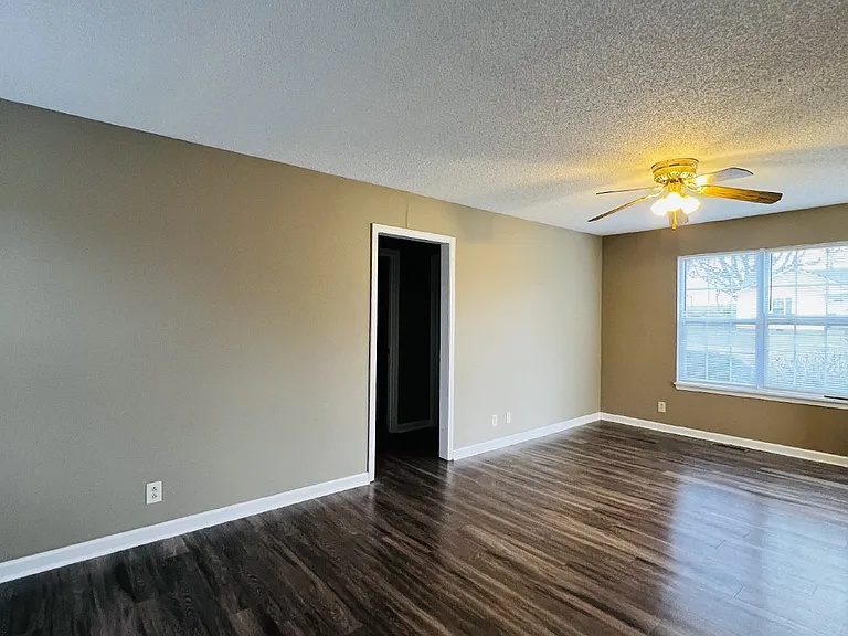 1005 Poppy Seed Dr — Photo 9