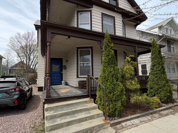135-137 North Avenue, 135-137 North Ave, Burlington, VT 05401