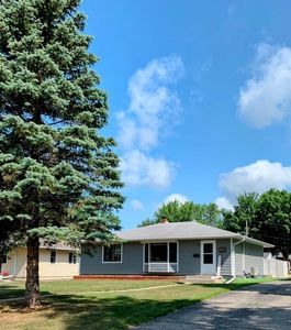 326 Roberts St, Detroit Lakes, MN, 56501