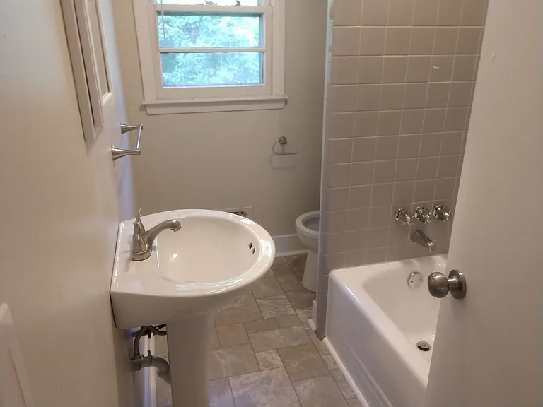 1533 Beaucrest Avenue — Photo 23