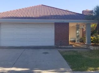 2530 W Manly Ave, Santa Ana, CA 92704