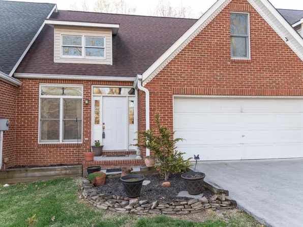 136 S Matlock Ave, Athens, TN 37303