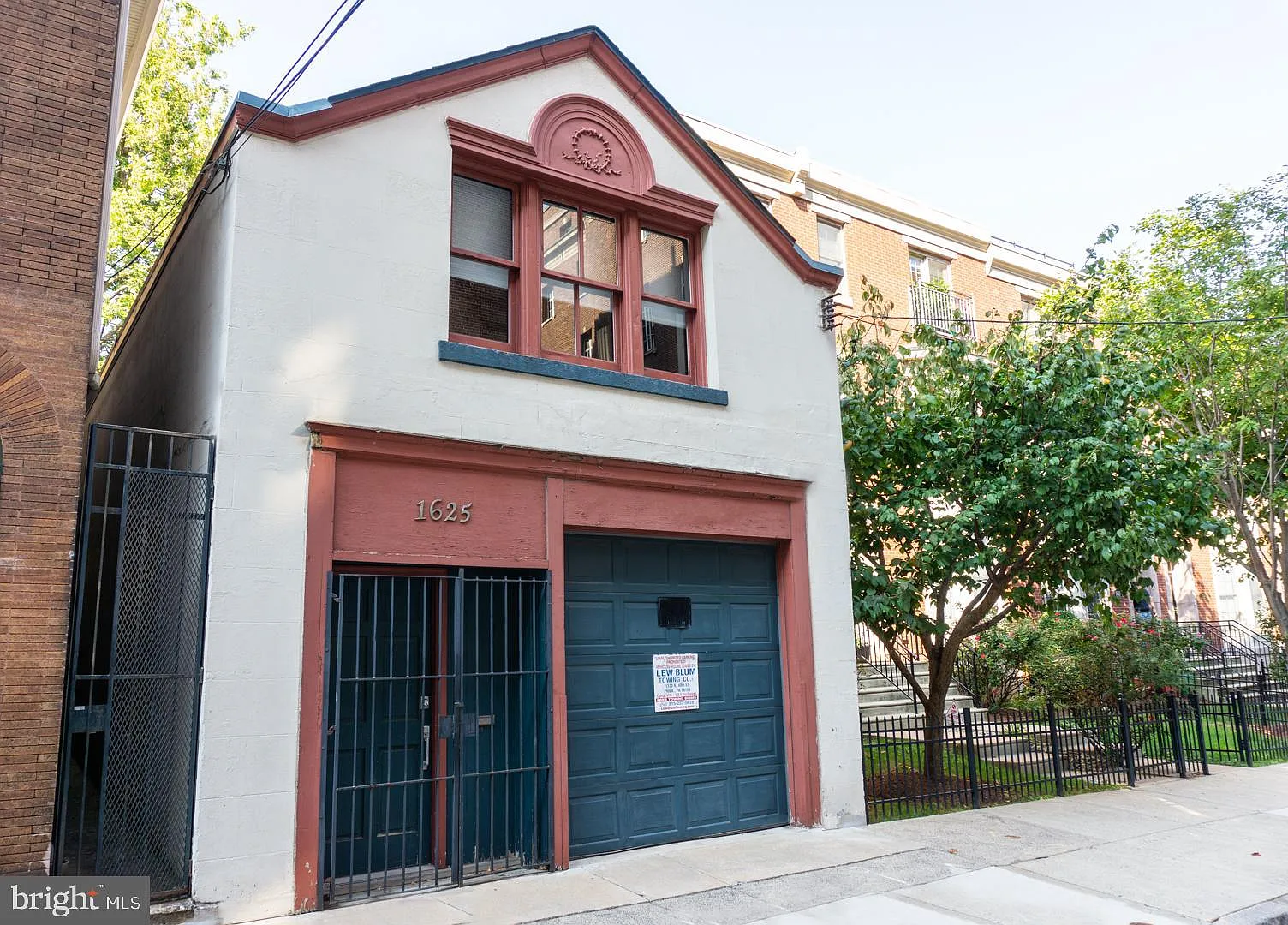 2 bed, 1.5 bath, 1260 sqft, $2,550 — Photo 1