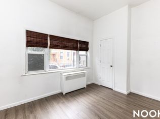 62-55 60th St #1R, Ridgewood, NY 11385