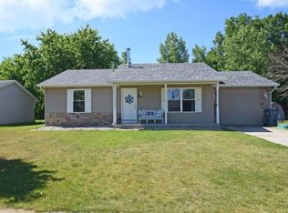 4052 Shawnee Dr, Goshen, IN 46526