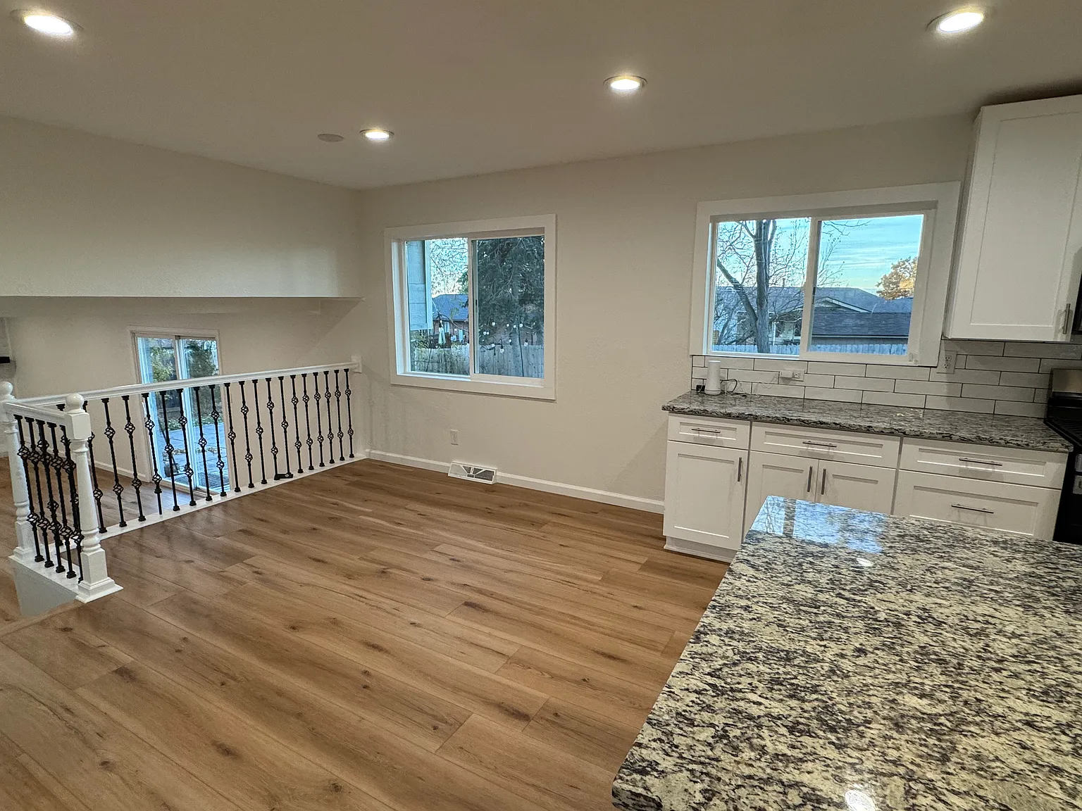 1818 S Welch Cir — Photo 4