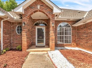 517 Still Hollow Rd, Edmond, OK 73034